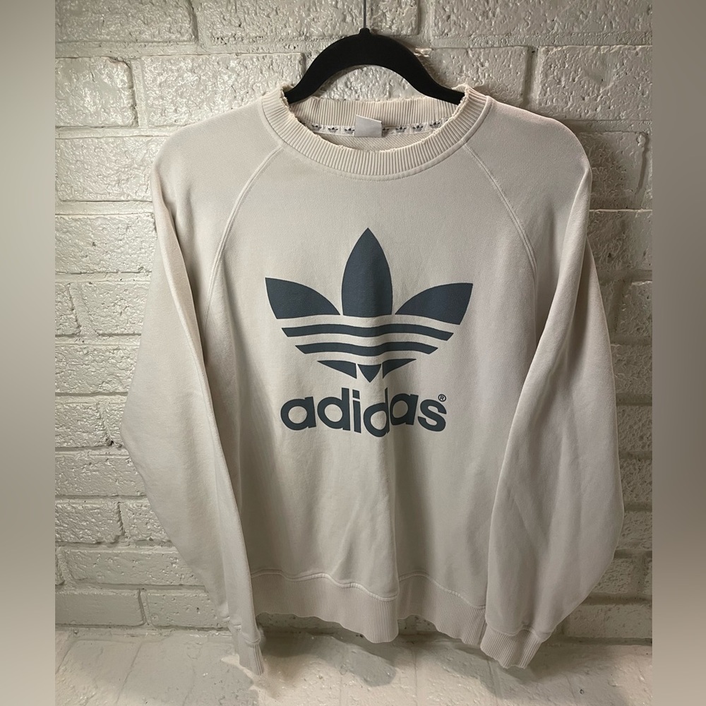 Adidas Crew Neck Women’s Sweatshirt Tan Distressed Details Size Large